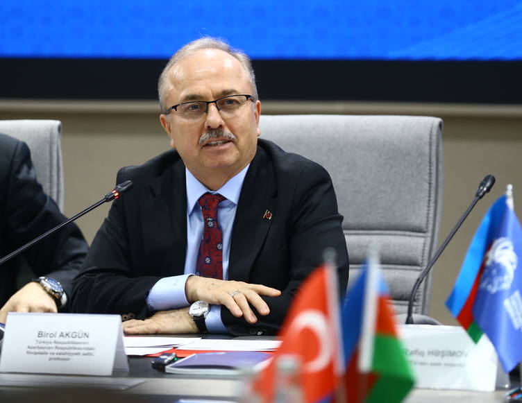 Türkiye ve Azerbaycan medya yöneticileri işbirliğini güçlendirmeyi ele aldı